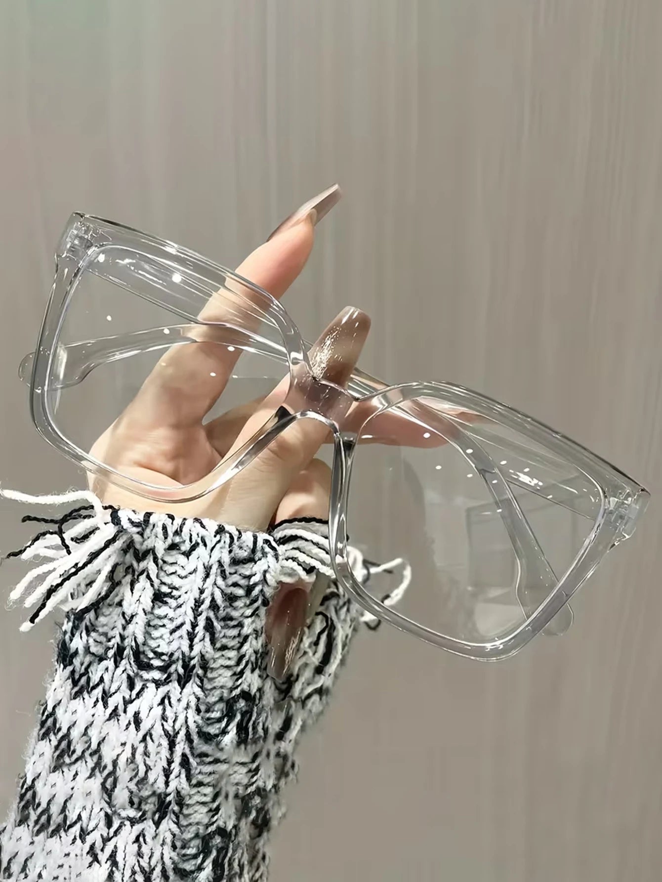 Geometric Fashion Glasses