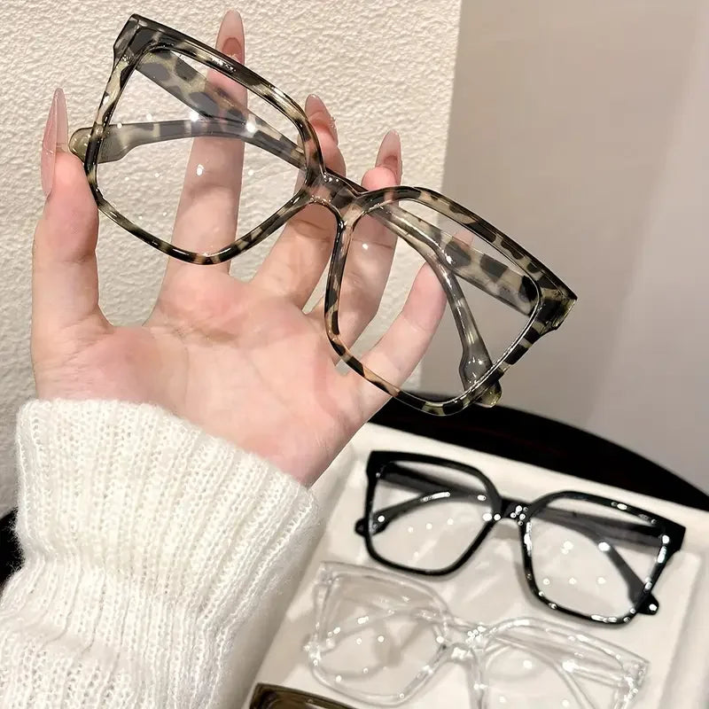 Geometric Fashion Glasses
