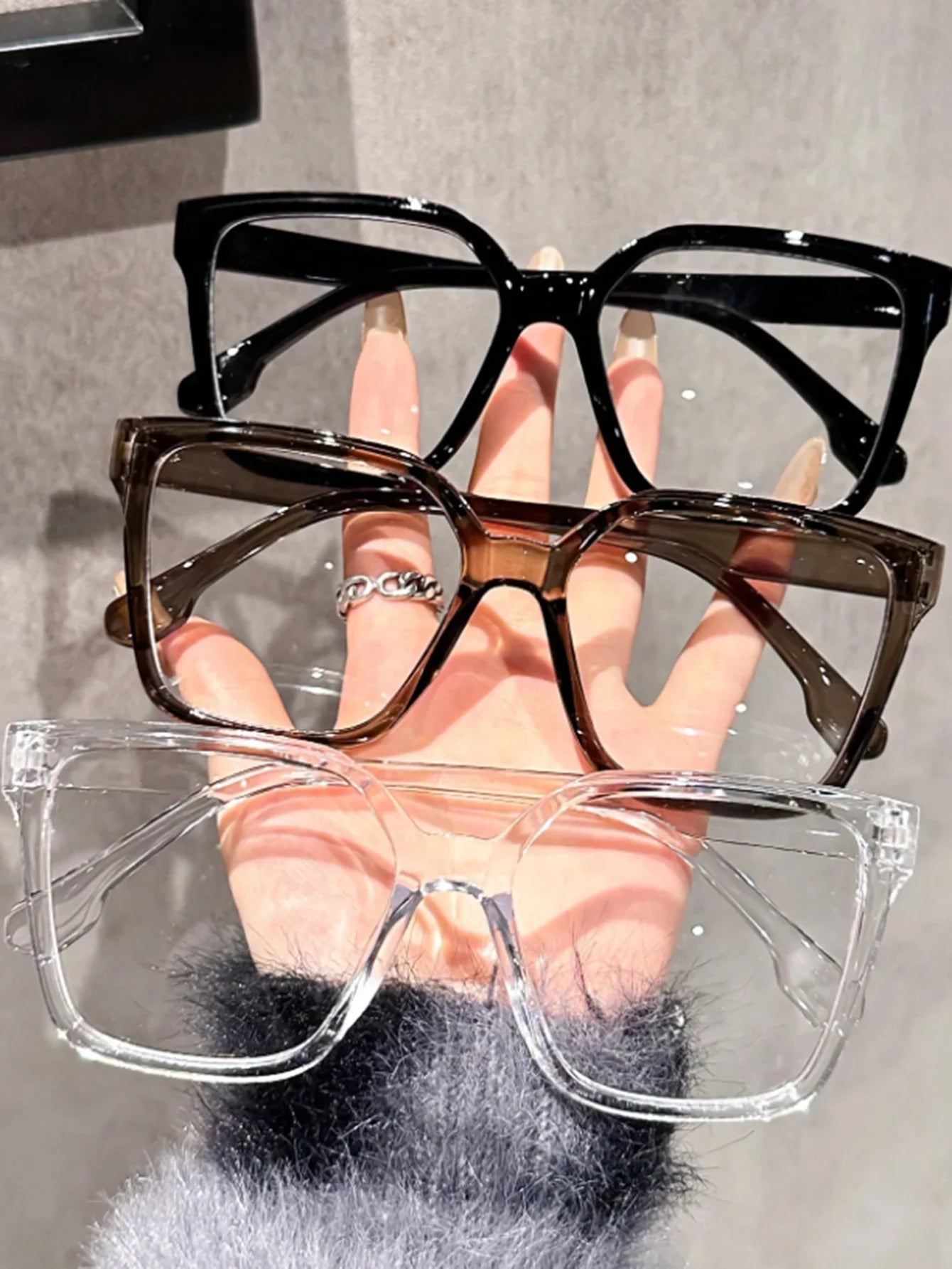 Geometric Fashion Glasses