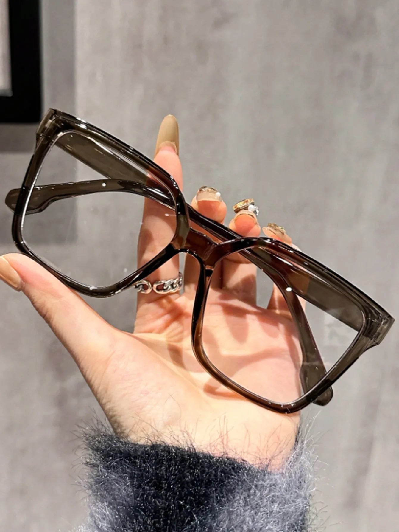 Geometric Fashion Glasses